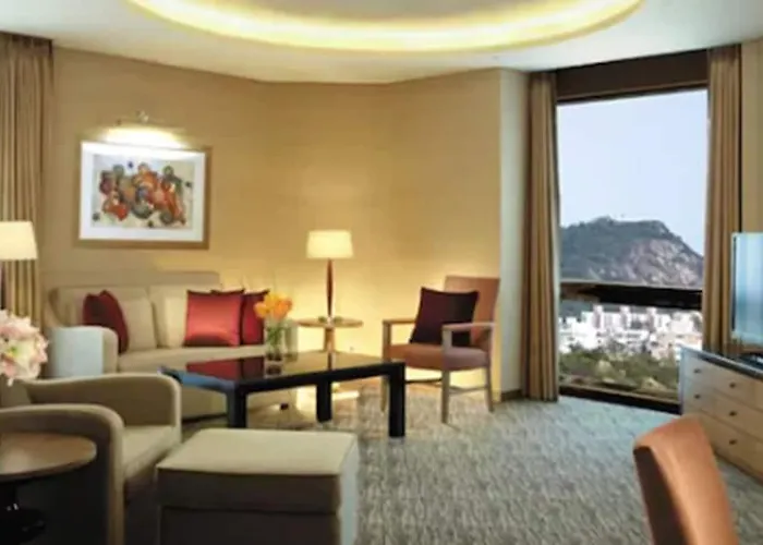 Swiss Grand & Grand Hotel 5*