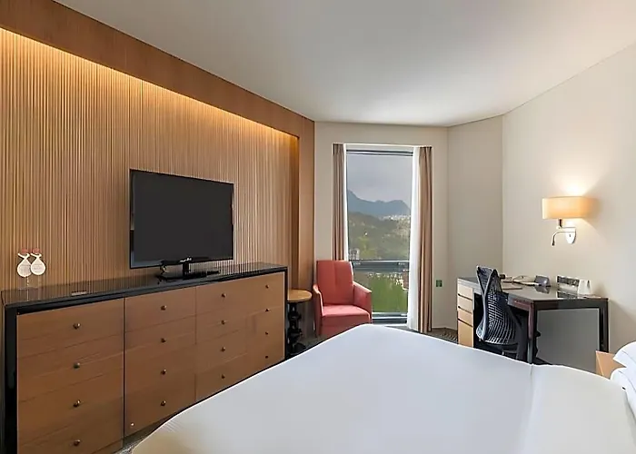 Swiss Grand & Grand Hotel