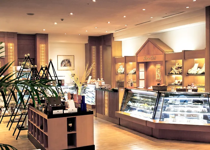 Hotel Swiss Grand & Grand